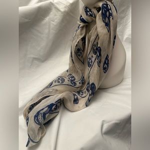 100% Authentic ALEXANDER MCQUEEN Skull Print Silk Chiffon Scarf